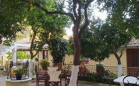 Villa Avli